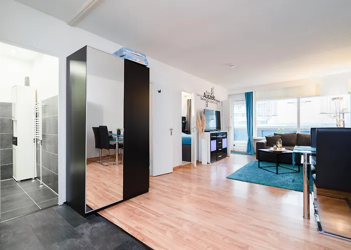 Panoramic App A02-9 Schick-lounge